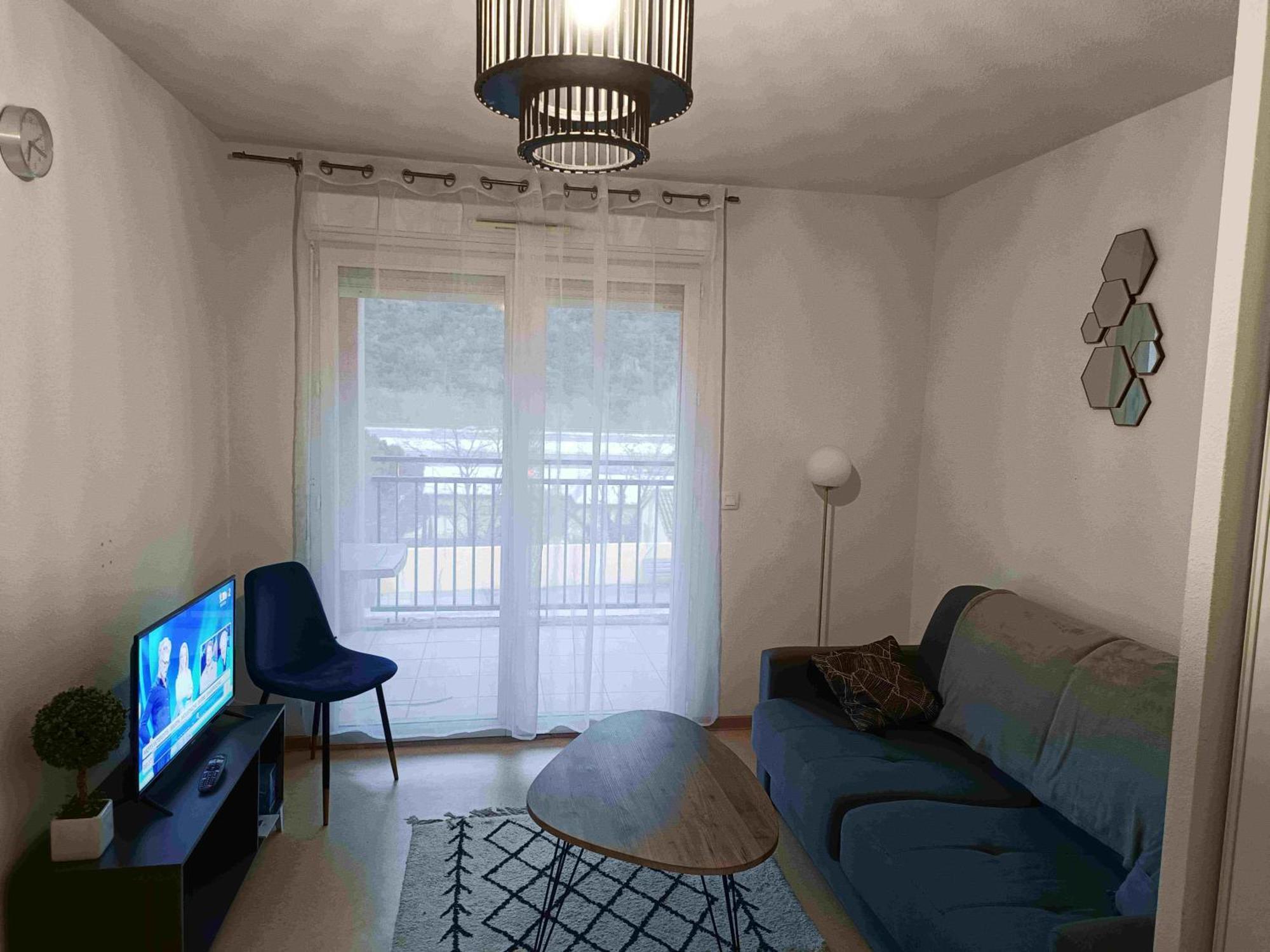 Appartement T2 - Pmr A 750 Metres De La Station Thermale D'أفين المظهر الخارجي الصورة